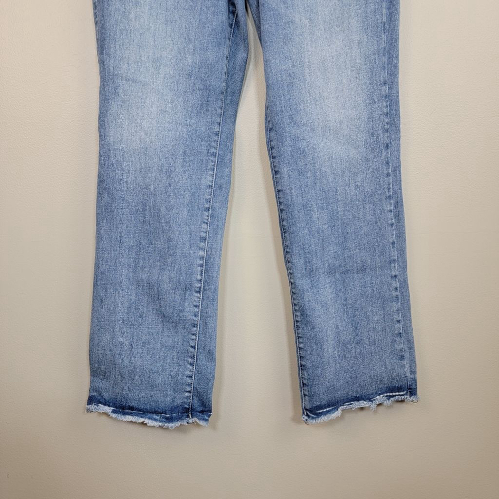 NYDJ 10 Relaxed Straight Leg Jeans Light Blue Wash Mid Rise Raw Frayed Hem - Picture 5 of 11